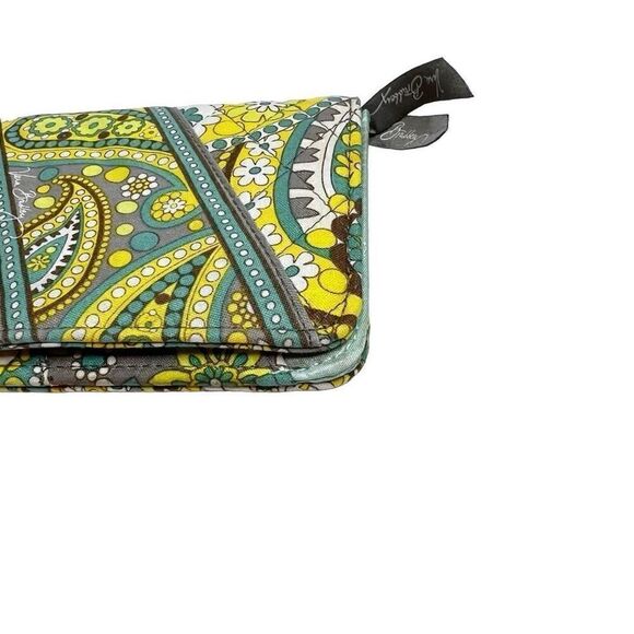 Vera Bradley lemon parfait travel wallet 9” X 4” - Picture 3 of 16
